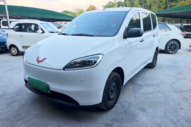 Used Wuling Hongguang New Energy 2024 All-Electric Model 300KM Practical Version