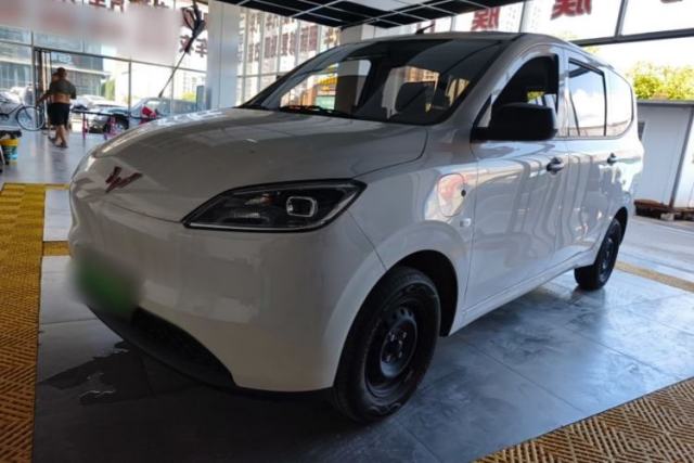 Used Wuling Hongguang New Energy 2024 All-Electric Model 300KM Standard Version