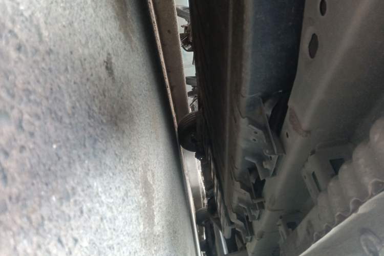 Used Wuling Hongguang New Energy 2024 All-Electric Model 300KM Standard Version Chassis Front Left