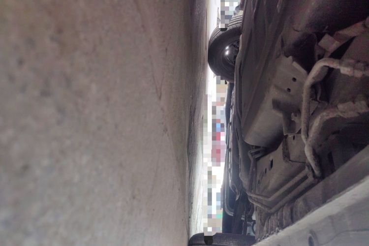 Used Wuling Hongguang New Energy 2024 All-Electric Model 300KM Standard Version Chassis Front Right