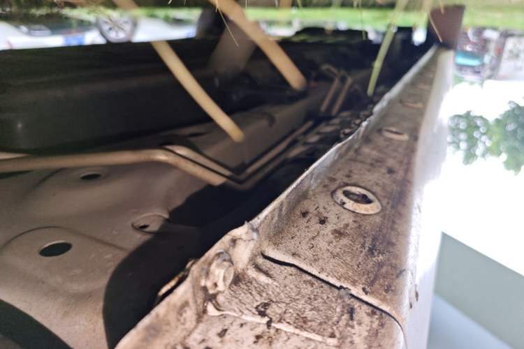 Used Wuling Hongguang New Energy 2024 All-Electric Model 300KM Standard Version Chassis Front Right