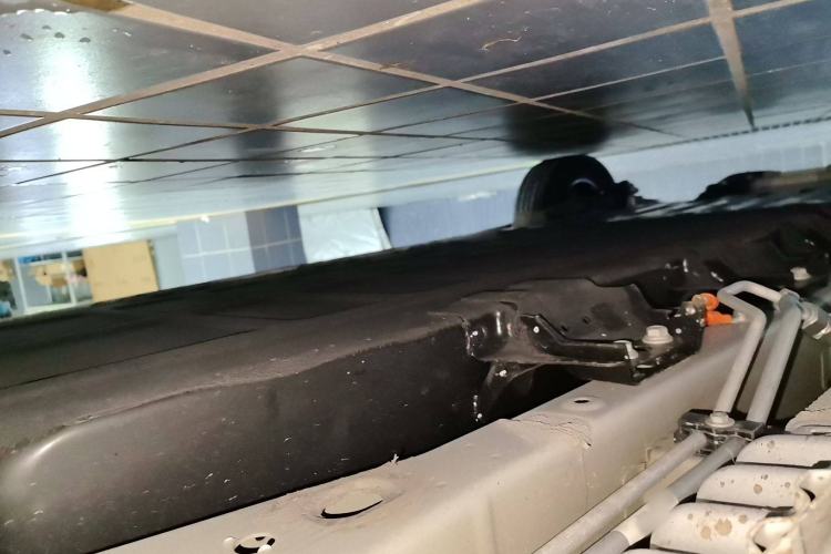 Used Wuling Hongguang New Energy 2024 All-Electric Model 300KM Standard Version Chassis Front Right