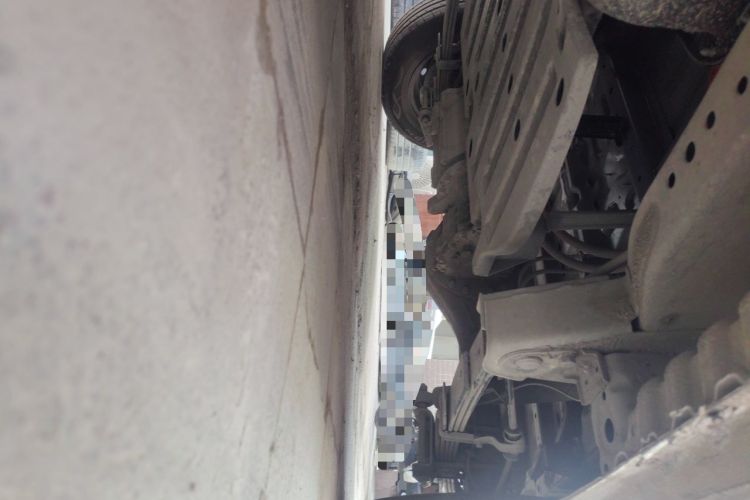 Used Wuling Hongguang New Energy 2024 All-Electric Model 300KM Standard Version Chassis Rear Left