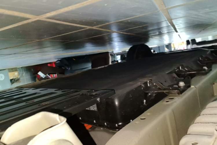 Used Wuling Hongguang New Energy 2024 All-Electric Model 300KM Standard Version Chassis Rear Left