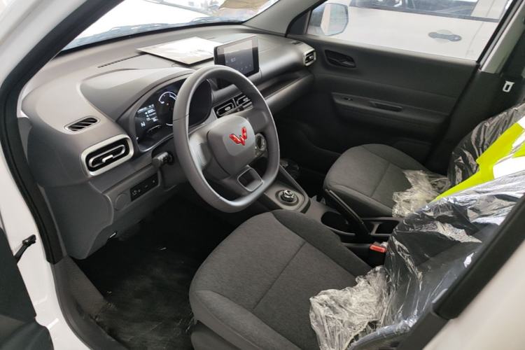 Used Wuling Hongguang New Energy 2024 All-Electric Model 300KM Standard Version Driver Seat