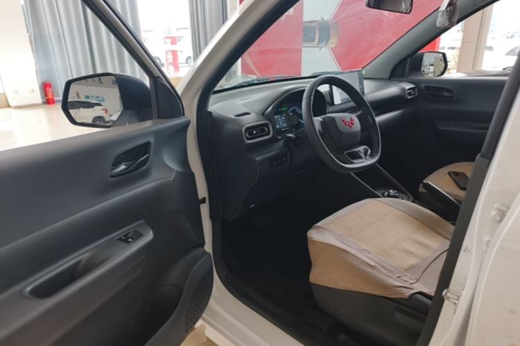 Used Wuling Hongguang New Energy 2024 All-Electric Model 300KM Standard Version Driver Seat