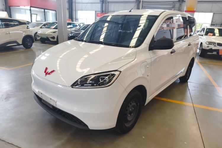 Wuling Hongguang New Energy 2024 All-Electric Model 300KM Practical Version