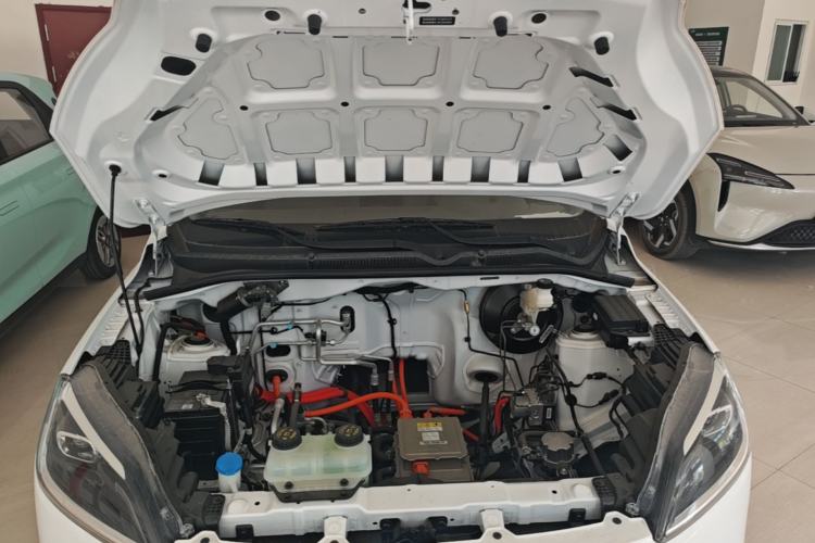 Used Wuling Hongguang New Energy 2024 All-Electric Model 300KM Practical Version Engine Bay