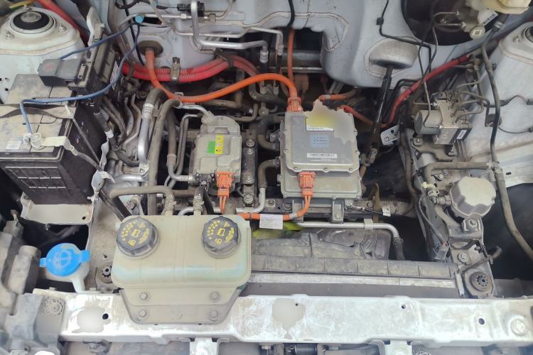 Used Wuling Hongguang New Energy 2024 All-Electric Model 300KM Practical Version Engine Bay