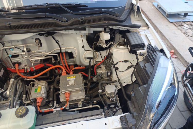 Used Wuling Hongguang New Energy 2024 All-Electric Model 300KM Standard Version Engine Bay Left