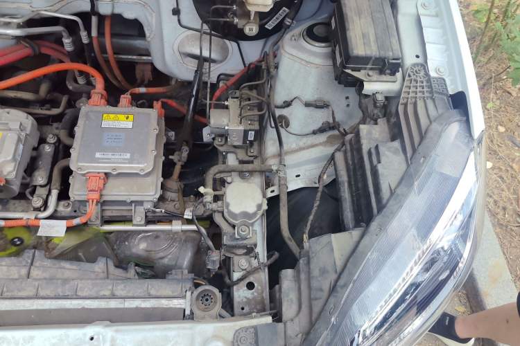 Used Wuling Hongguang New Energy 2024 All-Electric Model 300KM Practical Version Engine Bay Left