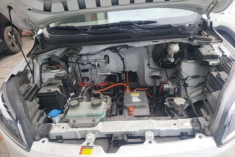 Used Wuling Hongguang New Energy 2024 All-Electric Model 300KM Practical Version Engine Bay