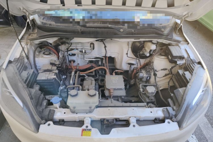 Used Wuling Hongguang New Energy 2024 All-Electric Model 300KM Practical Version Engine Bay