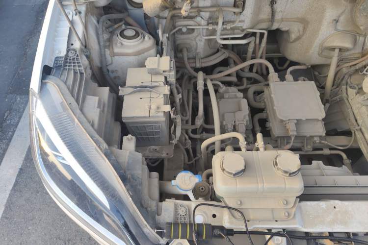 Used Wuling Hongguang New Energy 2024 All-Electric Model 300KM Practical Version Engine Bay Right