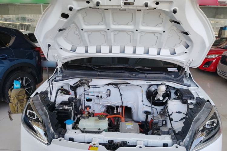Used Wuling Hongguang New Energy 2024 All-Electric Model 300KM Practical Version Engine Bay
