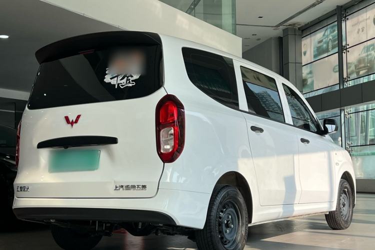 Used Wuling Hongguang New Energy 2024 All-Electric Model 300KM Standard Version Exterior 1