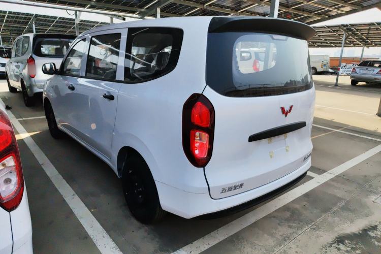 Used Wuling Hongguang New Energy 2024 All-Electric Model 300KM Practical Version Exterior 2