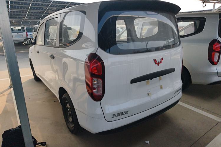 Used Wuling Hongguang New Energy 2024 All-Electric Model 300KM Standard Version Exterior 2