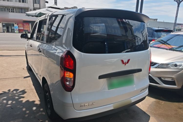 Used Wuling Hongguang New Energy 2024 All-Electric Model 300KM Practical Version Exterior 2
