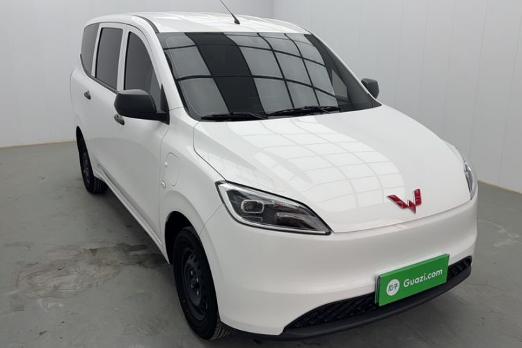 Used Wuling Hongguang New Energy 2024 All-Electric Model 300KM Practical Version Exterior 2