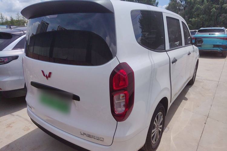 Used Wuling Hongguang New Energy 2024 All-Electric Model 300KM Practical Version Exterior 3