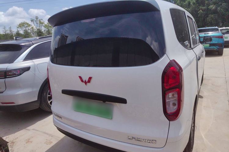 Used Wuling Hongguang New Energy 2024 All-Electric Model 300KM Practical Version Exterior 4