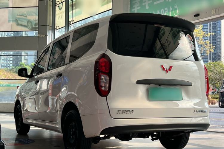 Used Wuling Hongguang New Energy 2024 All-Electric Model 300KM Standard Version Exterior 4
