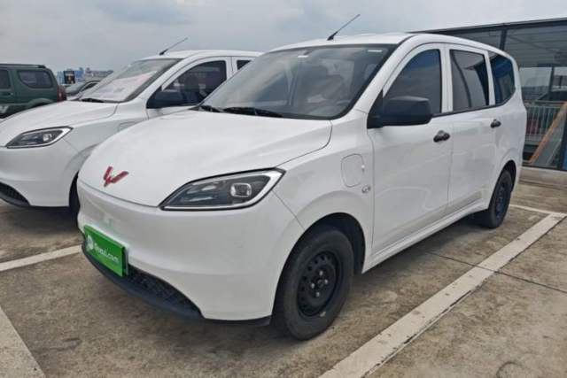 Used Wuling Hongguang New Energy 2024 All-Electric Model 300KM Practical Version