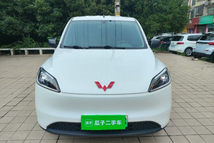 Used Wuling Hongguang New Energy 2024 All-Electric Model 300KM Practical Version Front