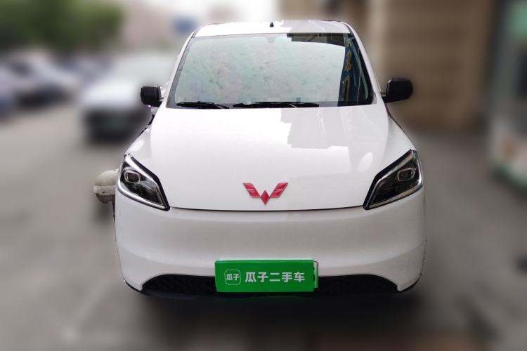 Used Wuling Hongguang New Energy 2024 All-Electric Model 300KM Practical Version Front