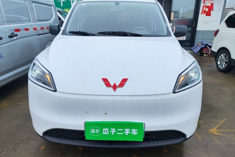 Used Wuling Hongguang New Energy 2024 All-Electric Model 300KM Practical Version Front