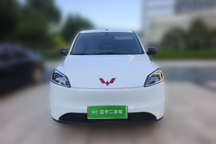 Used Wuling Hongguang New Energy 2024 All-Electric Model 300KM Standard Version Front