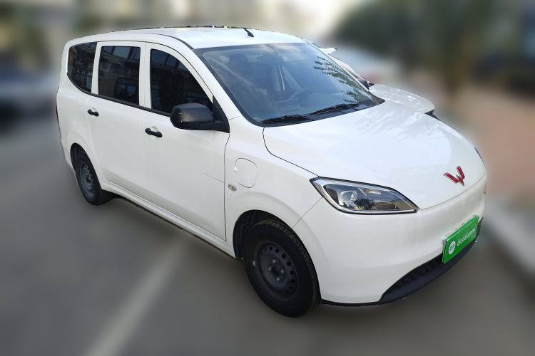 Used Wuling Hongguang New Energy 2024 All-Electric Model 300KM Standard Version Front Right 45 Deg