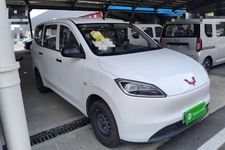 Used Wuling Hongguang New Energy 2024 All-Electric Model 300KM Standard Version Front Right 45 Deg