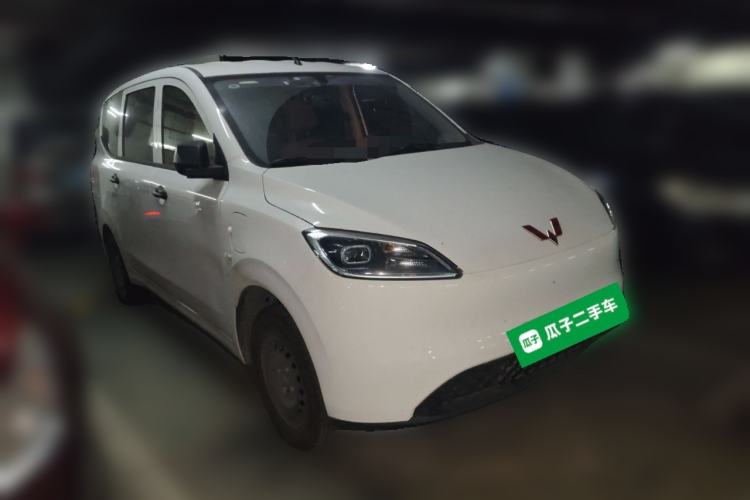 Used Wuling Hongguang New Energy 2024 All-Electric Model 300KM Practical Version Front Right 45 Deg