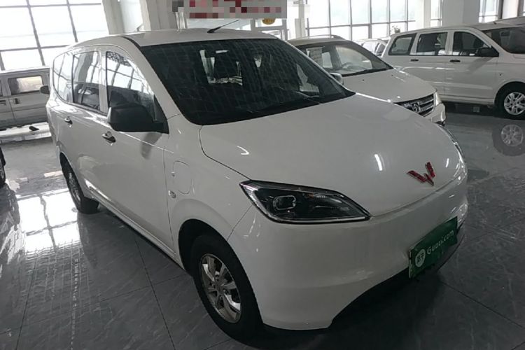 Used Wuling Hongguang New Energy 2024 All-Electric Model 300KM Standard Version Front Right 45 Deg