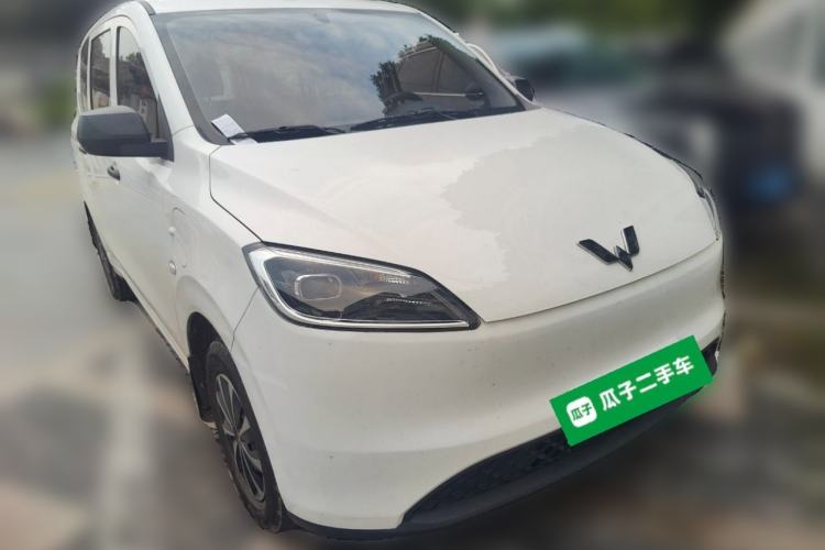 Used Wuling Hongguang New Energy 2024 All-Electric Model 300KM Standard Version Front Right 45 Deg
