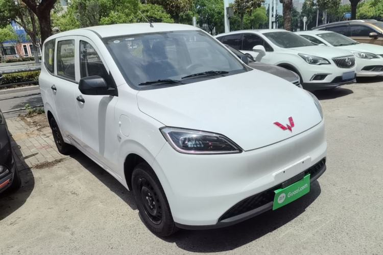 Used Wuling Hongguang New Energy 2024 All-Electric Model 300KM Standard Version Front Right 45 Deg