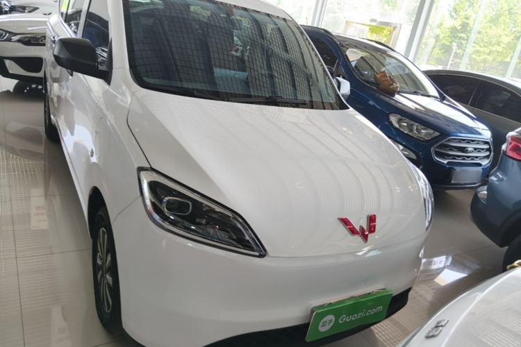 Used Wuling Hongguang New Energy 2024 All-Electric Model 300KM Standard Version Front