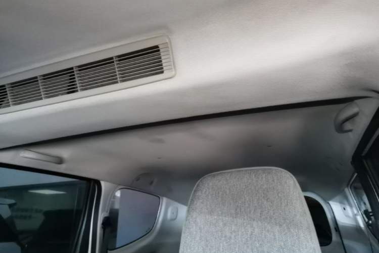 Used Wuling Hongguang New Energy 2024 All-Electric Model 300KM Standard Version Headliner