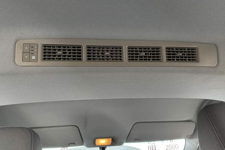 Used Wuling Hongguang New Energy 2024 All-Electric Model 300KM Standard Version Headliner