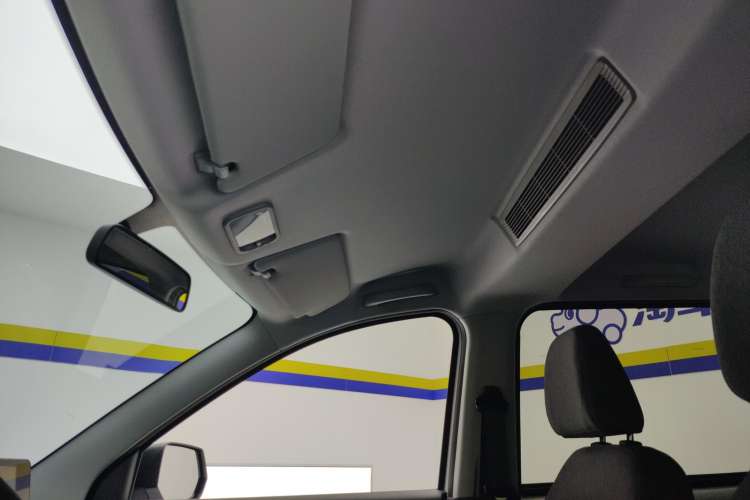 Used Wuling Hongguang New Energy 2024 All-Electric Model 300KM Standard Version Headliner
