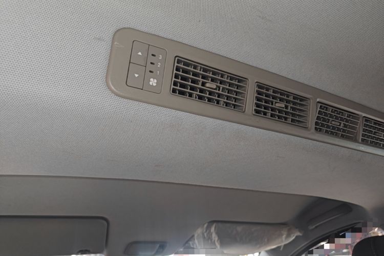 Used Wuling Hongguang New Energy 2024 All-Electric Model 300KM Standard Version Headliner