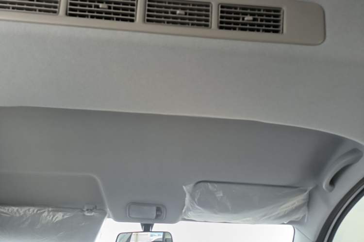 Used Wuling Hongguang New Energy 2024 All-Electric Model 300KM Standard Version Headliner