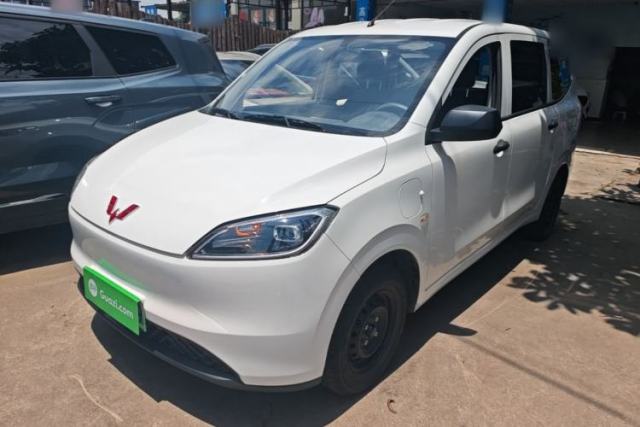 Used Wuling Hongguang New Energy 2024 All-Electric Model 300KM Practical Version