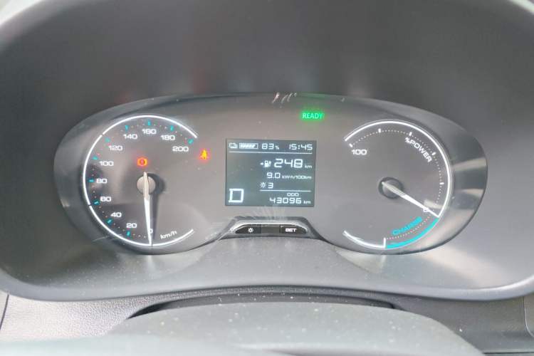 Used Wuling Hongguang New Energy 2024 All-Electric Model 300KM Practical Version Instrument Cluster