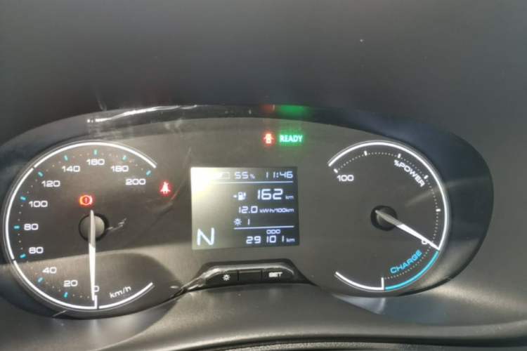 Used Wuling Hongguang New Energy 2024 All-Electric Model 300KM Standard Version Instrument Cluster
