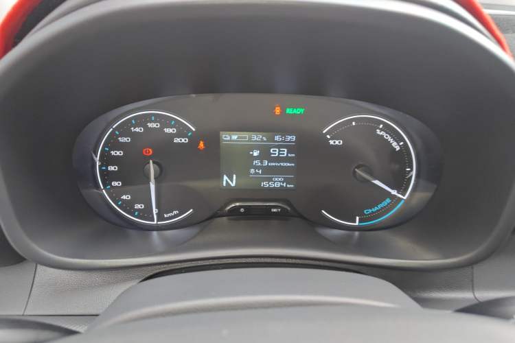 Used Wuling Hongguang New Energy 2024 All-Electric Model 300KM Standard Version Instrument Cluster