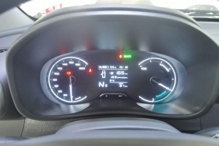Used Wuling Hongguang New Energy 2024 All-Electric Model 300KM Standard Version Instrument Cluster
