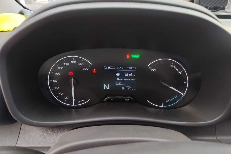 Used Wuling Hongguang New Energy 2024 All-Electric Model 300KM Standard Version Instrument Cluster